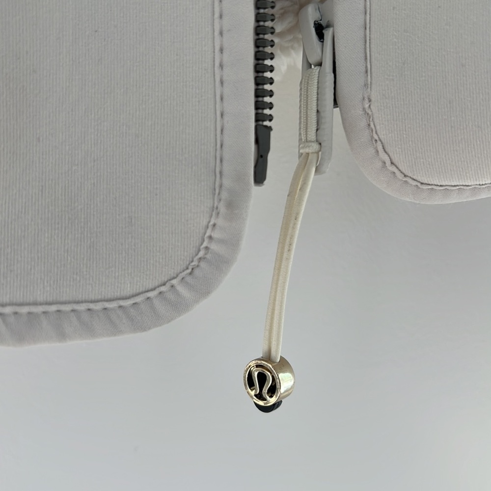 LuLulemon jacket - Picture 4 of 8